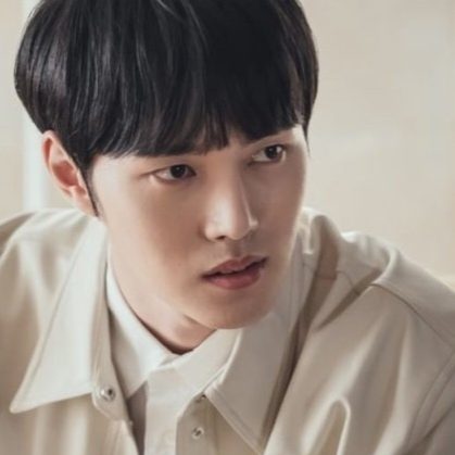 Имуги – дракон из корейской мифологии.